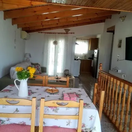 Case de vacanță Kantouni Maisonette View! *